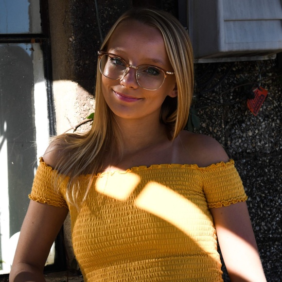 Meet your Posher, Jenna - Picture 4 of 5